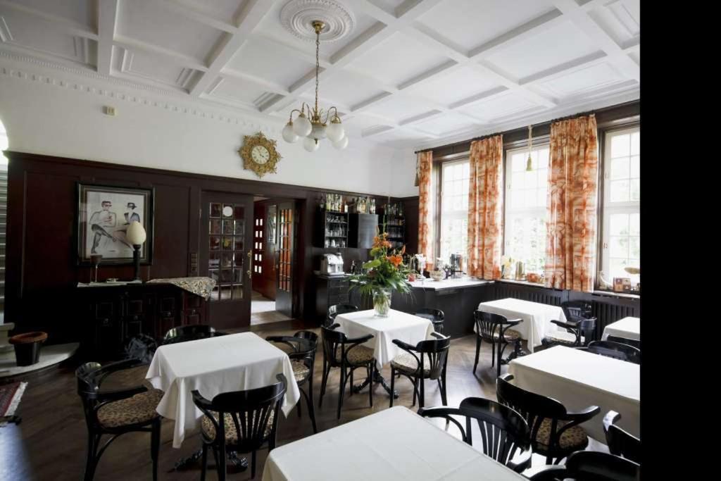 היילברון Hotel Park Villa מראה חיצוני תמונה