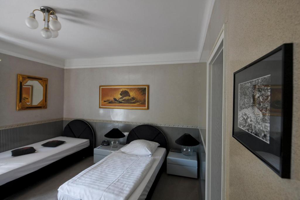 היילברון Hotel Park Villa חדר תמונה